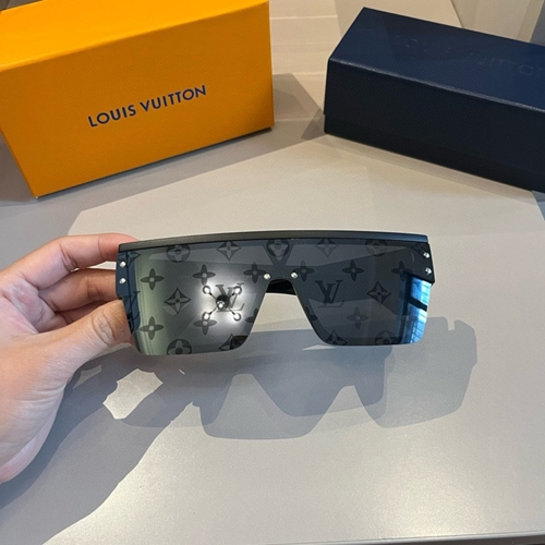 ルイヴィトンサングラス着用イメージ